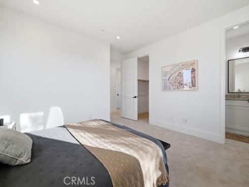2360  Orange   Avenue, Costa Mesa, CA