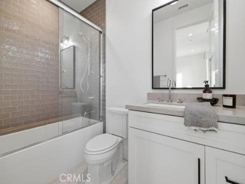 2360  Orange   Avenue, Costa Mesa, CA