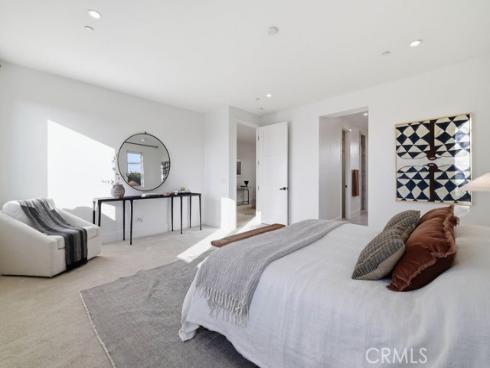 2360  Orange   Avenue, Costa Mesa, CA
