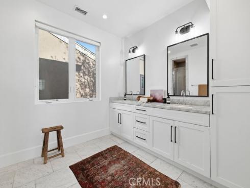 2360  Orange   Avenue, Costa Mesa, CA
