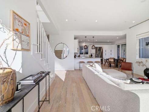 2360  Orange   Avenue, Costa Mesa, CA