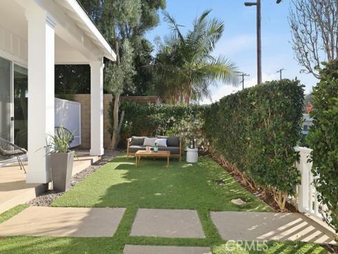 2360  Orange   Avenue, Costa Mesa, CA