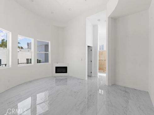 1578 San Bernardino , Costa Mesa, CA