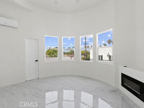1578 San Bernardino , Costa Mesa, CA