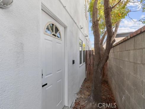1578 San Bernardino , Costa Mesa, CA