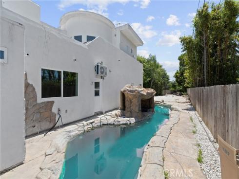 1578 San Bernardino , Costa Mesa, CA