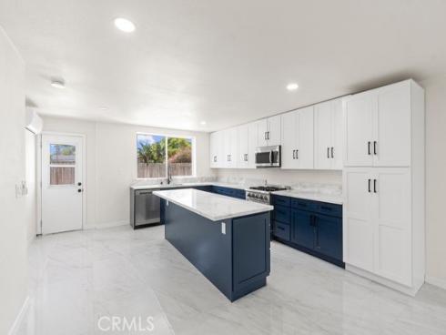 1578 San Bernardino , Costa Mesa, CA