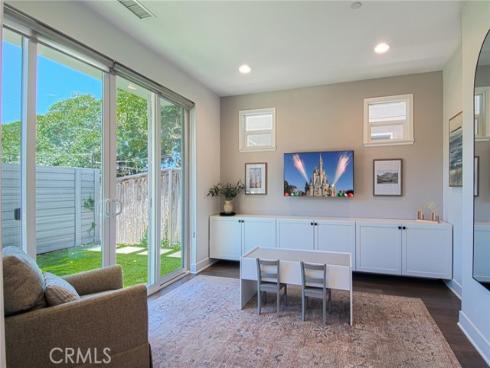 337  Anderson   Lane, Costa Mesa, CA