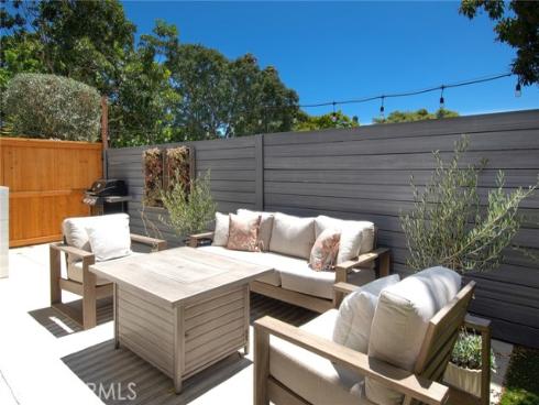 337  Anderson   Lane, Costa Mesa, CA