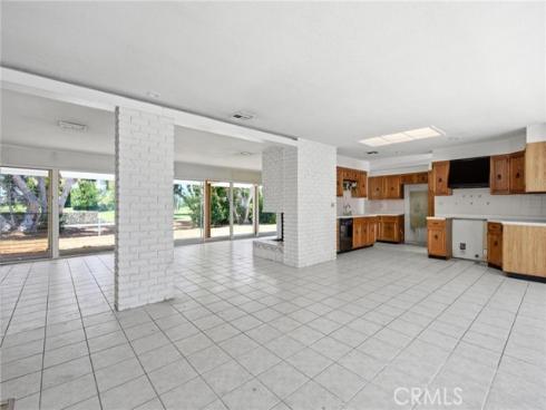 1781  Bahama  , Costa Mesa, CA