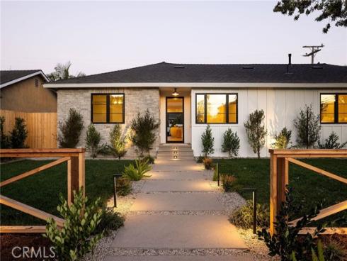 2608  Fairway  , Costa Mesa, CA
