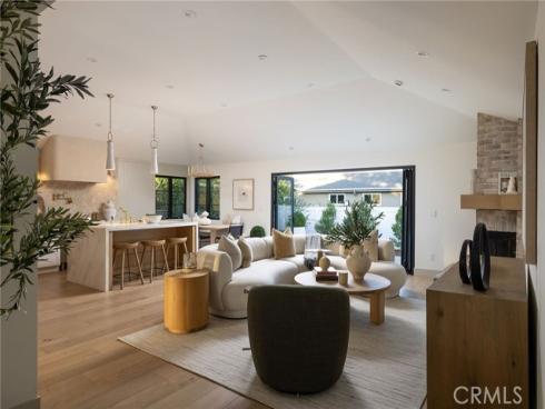 2608  Fairway  , Costa Mesa, CA