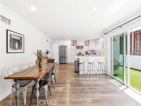 306 Campbell Lane, Costa Mesa, CA