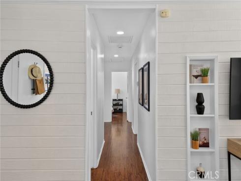 956 W Wilson  , Costa Mesa, CA