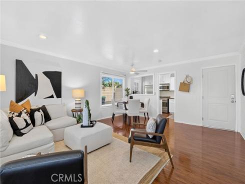 956 W Wilson  , Costa Mesa, CA