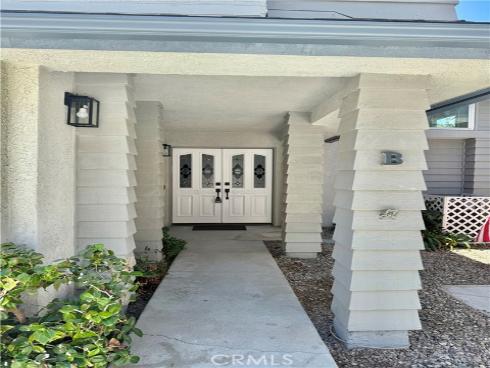 2687  Orange  b , Costa Mesa, CA
