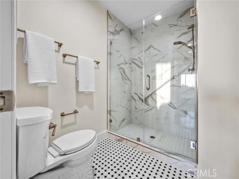 2157  Pacific Avenue  B202 , Costa Mesa, CA