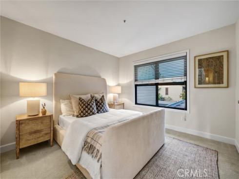 2157  Pacific Avenue  B202 , Costa Mesa, CA