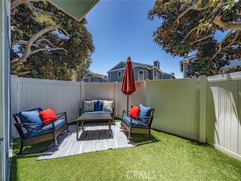 2217  Mayfair   Court, Costa Mesa, CA