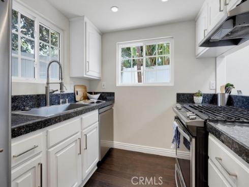 1118  Sandi   Lane, Costa Mesa, CA
