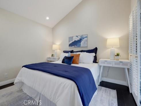 1118  Sandi   Lane, Costa Mesa, CA