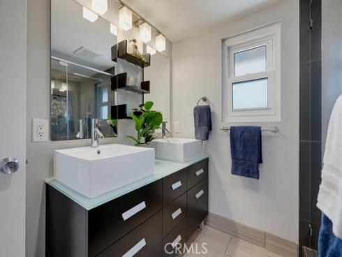 1118  Sandi   Lane, Costa Mesa, CA