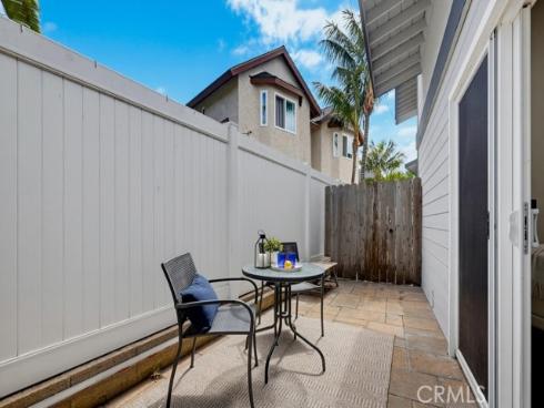 1118  Sandi   Lane, Costa Mesa, CA