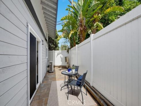 1118  Sandi   Lane, Costa Mesa, CA