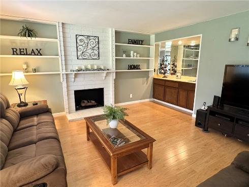 1025  Cannonade  , Costa Mesa, CA