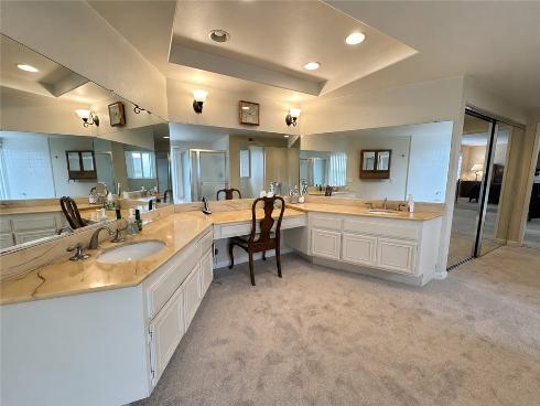 1025  Cannonade  , Costa Mesa, CA
