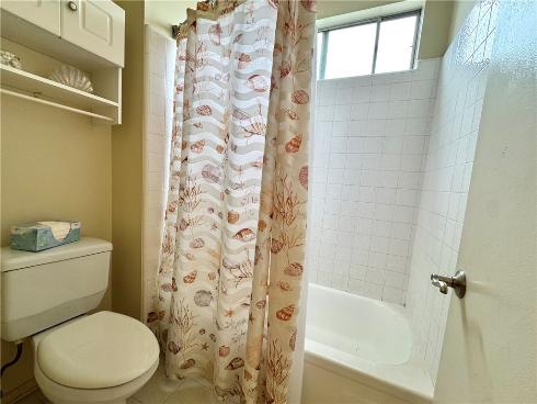 1025  Cannonade  , Costa Mesa, CA
