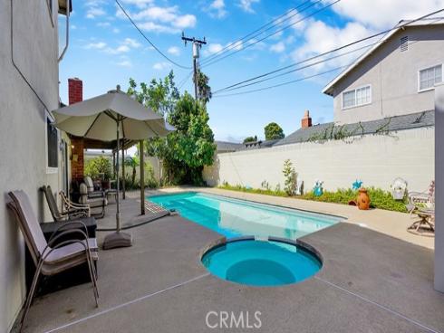 2735  San Juan   Lane, Costa Mesa, CA