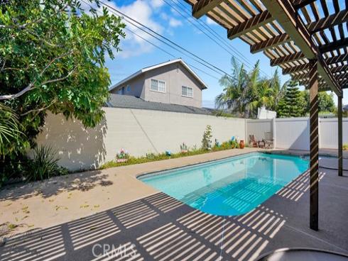 2735  San Juan   Lane, Costa Mesa, CA