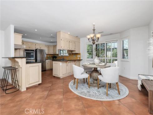 986 Post Road , Costa Mesa, CA