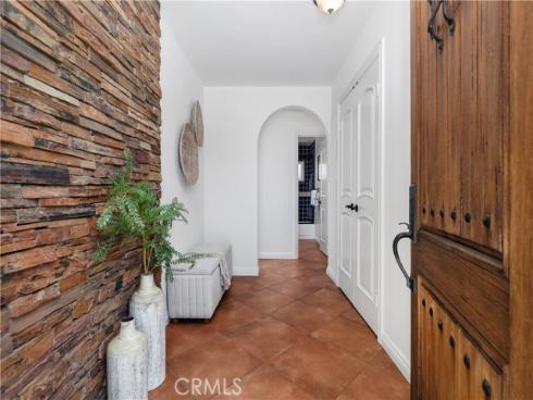 986 Post Road , Costa Mesa, CA