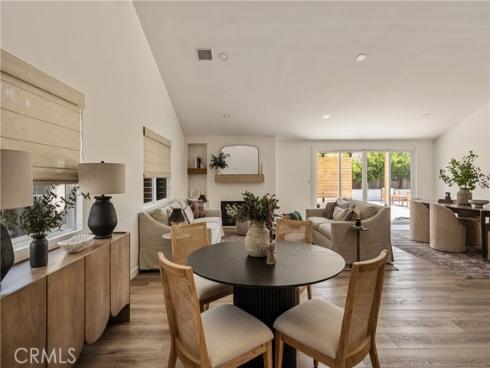 1133  El Camino  , Costa Mesa, CA