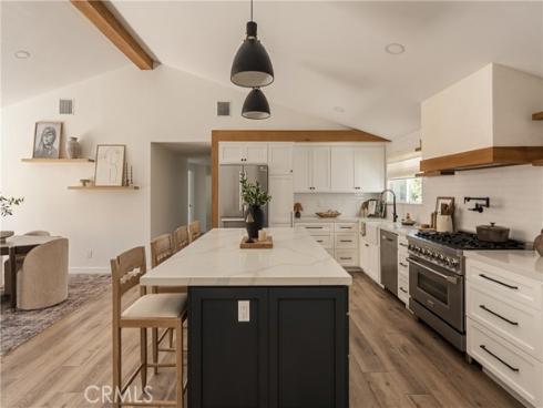 1133  El Camino  , Costa Mesa, CA