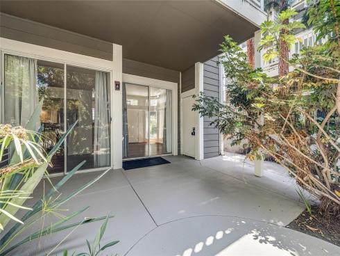 3021  Langs Bay  , Costa Mesa, CA