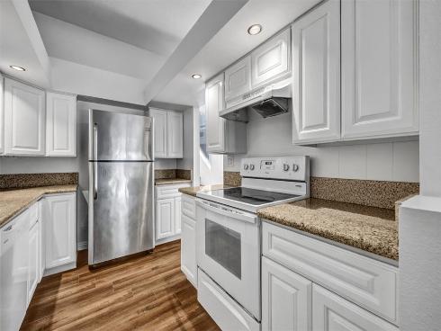 3021  Langs Bay  , Costa Mesa, CA