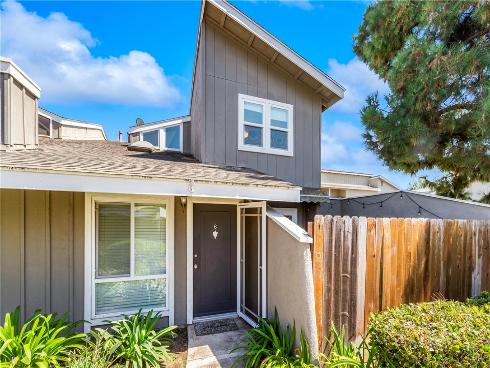 345  University  , Costa Mesa, CA