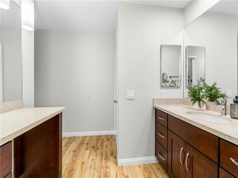 345  University  , Costa Mesa, CA