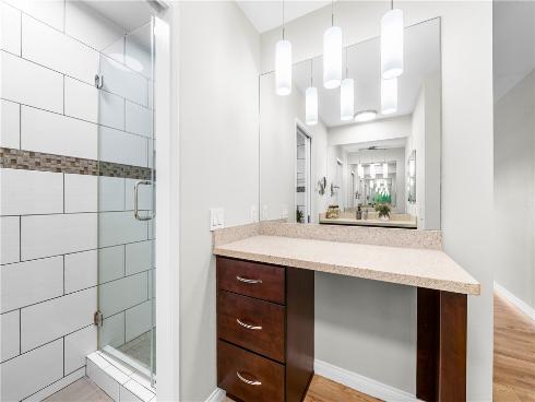 345  University  , Costa Mesa, CA