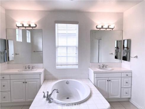 346  Gulf Stream  , Costa Mesa, CA