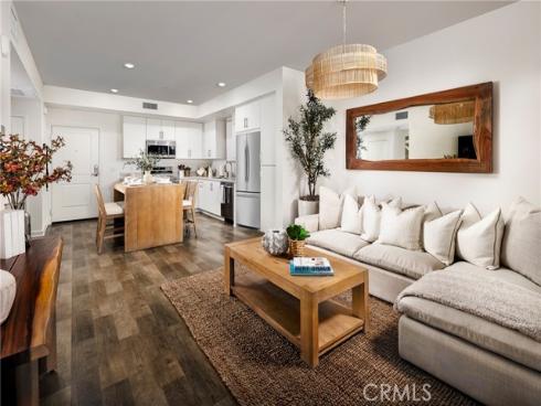 9011  Cerise  129  Lane, Cypress, CA