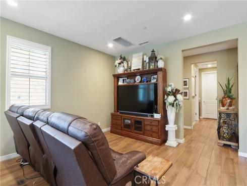 10902 Flora Park Way, Cypress, CA