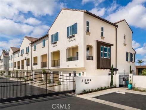 160  Tierra   Lane, Cypress, CA