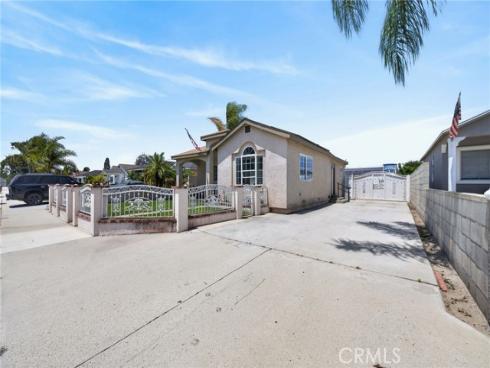 5621 Vonnie Ln , Cypress, CA