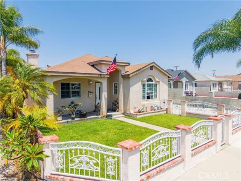 5621 Vonnie Ln , Cypress, CA