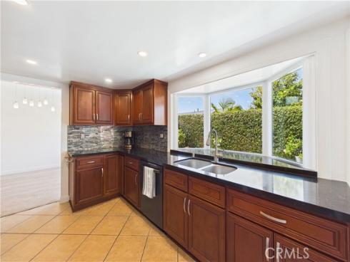 5089 Saratoga Avenue, Cypress, CA