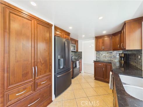5089 Saratoga Avenue, Cypress, CA